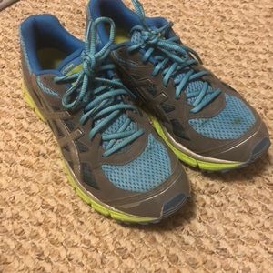 Great condition! ASICS running shoes.